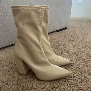 Nasty Gal boots. White pointed toe. Size USA 8.